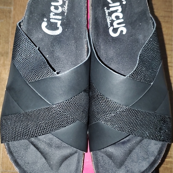 ❌SOLD❌Circus by Sam Edelman flat sandal - Picture 4 of 5